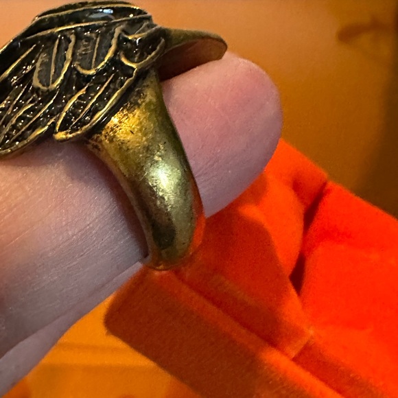 Kurt Geiger London Antique Brass Eagle Head Statement Cocktail Ring with Box - Picture 10 of 11